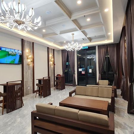 Vista Hotel Kampar Esterno foto