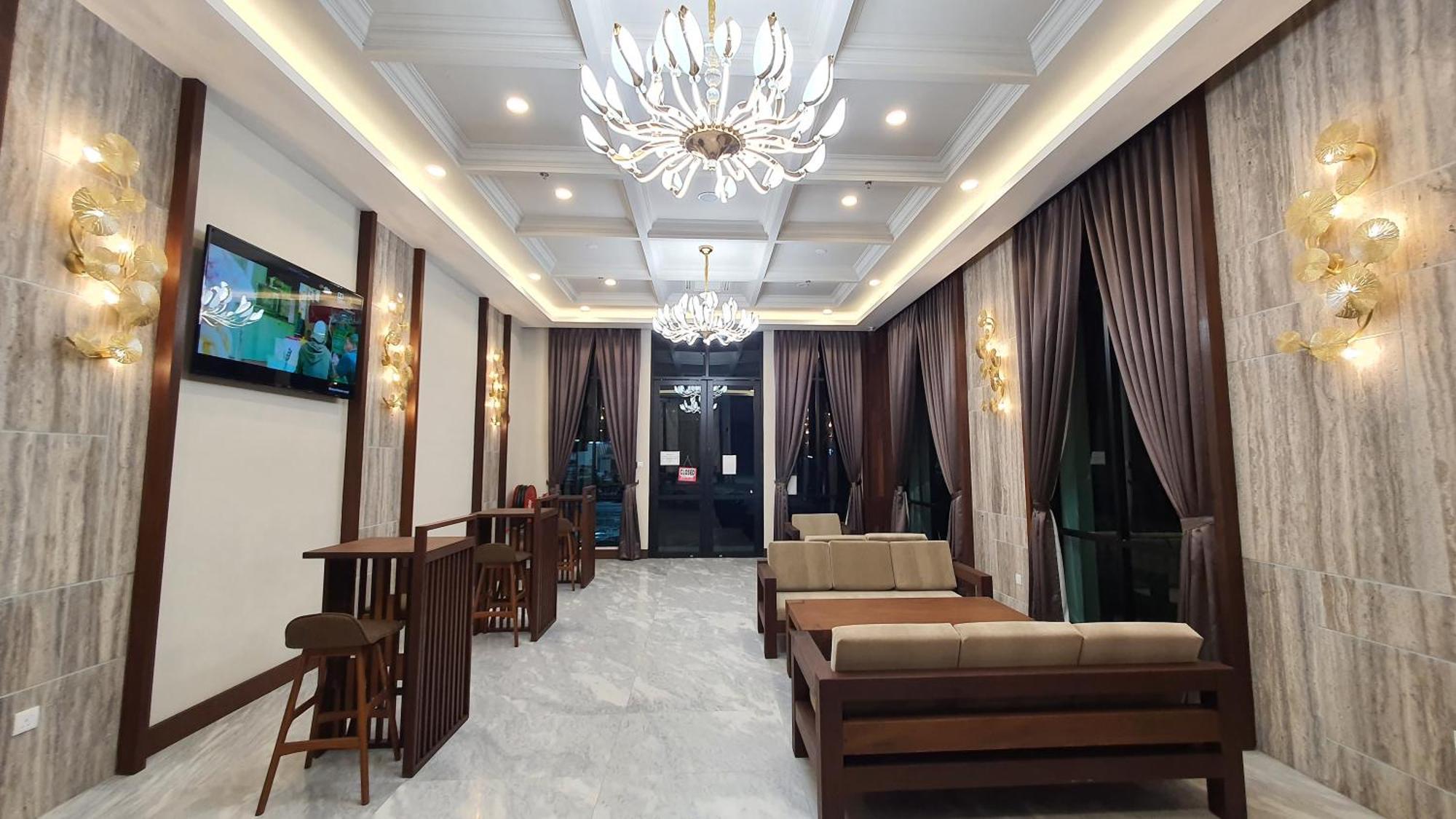Vista Hotel Kampar Esterno foto